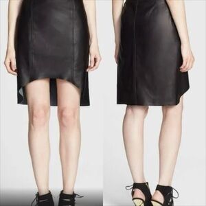 NWT Trouvé Nordstrom Black Curved Hem Leather Skirt Size 4